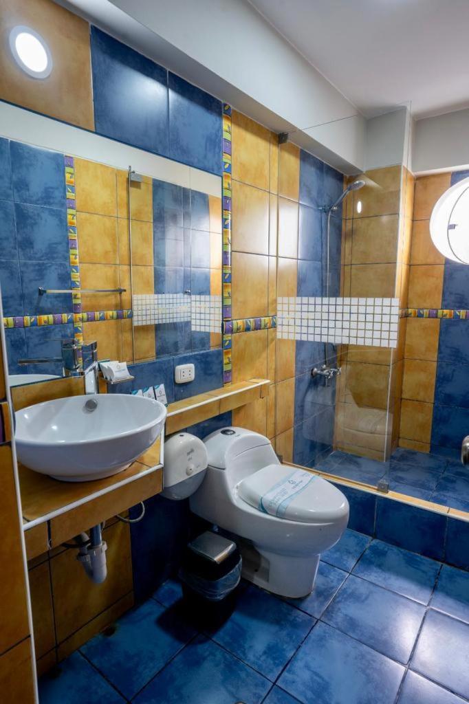 Golden Mar Hotel Lima Bagian luar foto