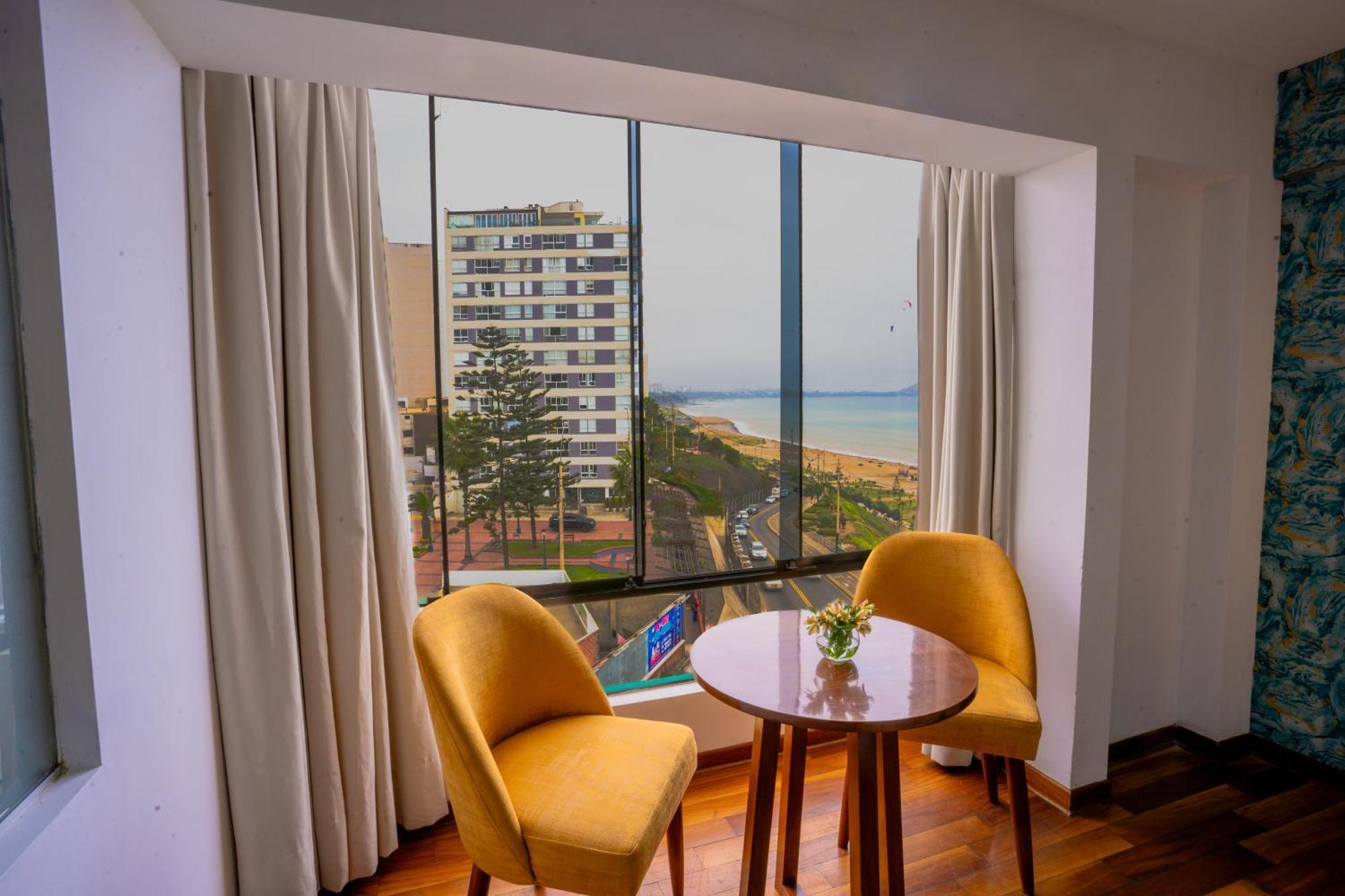 Golden Mar Hotel Lima Bagian luar foto